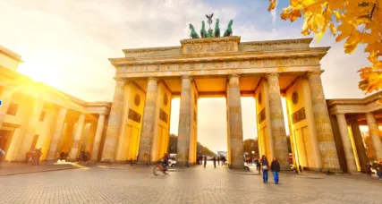 Milieusticker Berlijn: de Brandenburger Tor in de Duitse hoofdstad, waar je binnen de milieuzone een milieusticker nodig hebt (125)